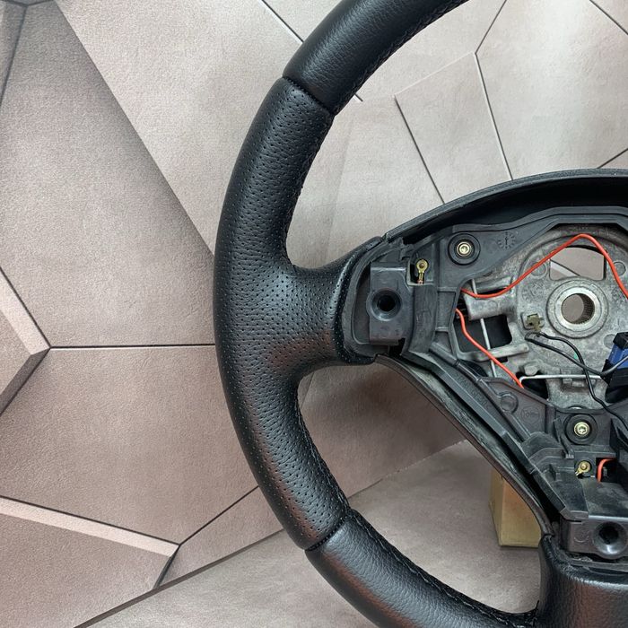 Перетягнутий руль до пежо 307 peugeot 308 3008 5008 на обмін
