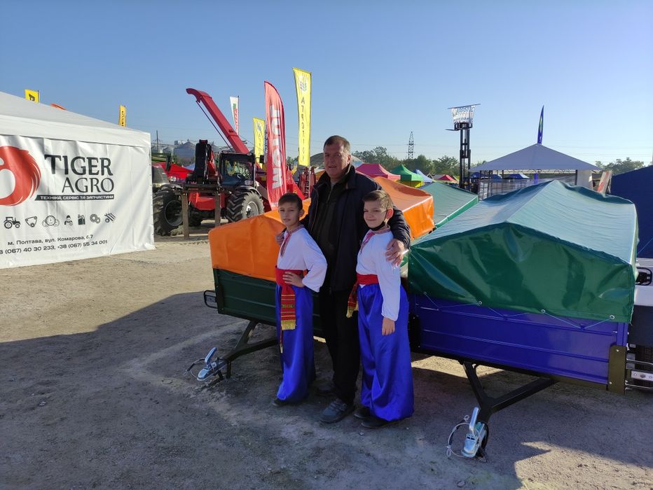 Прицеп Причіп до легкового авто 2000/1300/450 посилений із заводу.