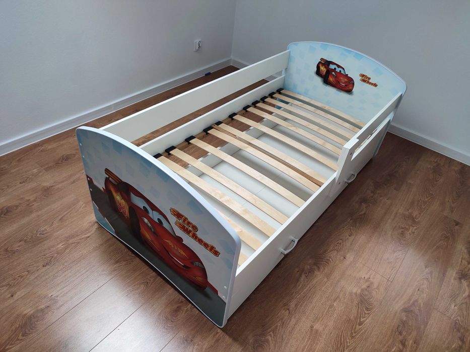 Łóżko dziecięce 160x80 Zygzak McQueen  Szuflada Barierka Stelaż