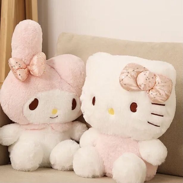 Хеллоу кітті ! Мелоді! Куромі ! Sanrio! AOGER!