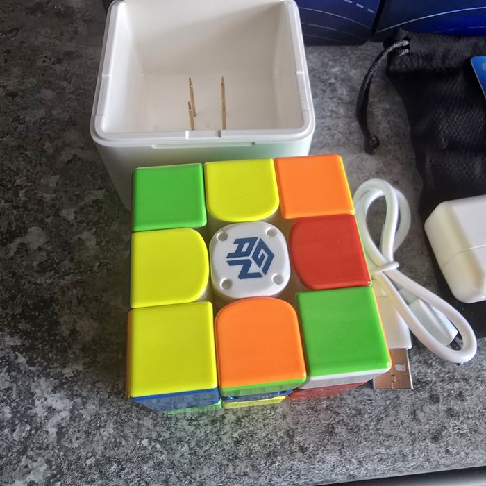 Kostka Rubika elektroniczna
