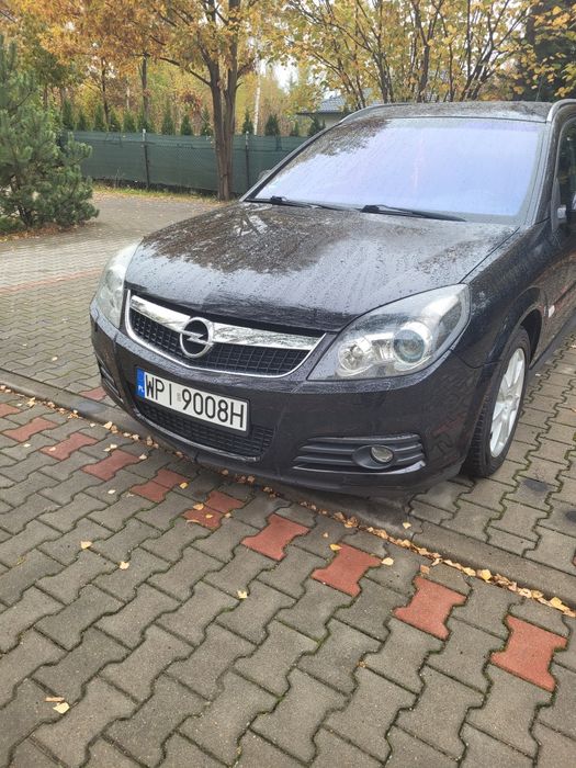 Opel vectra 2.8 v6