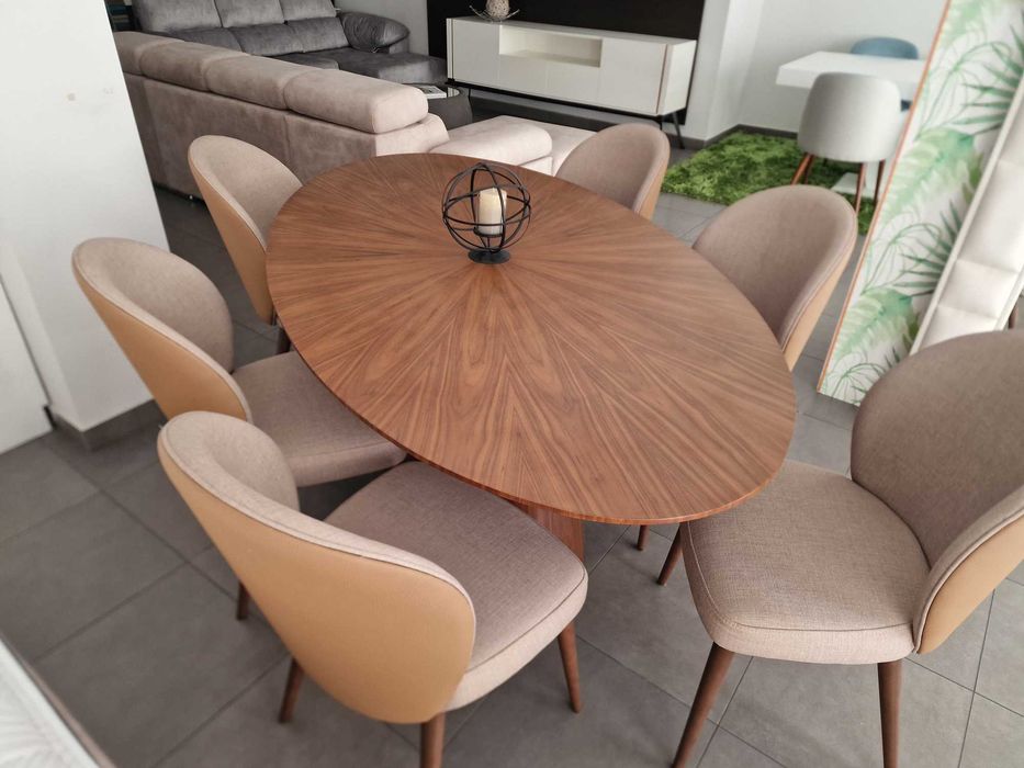 Conjunto Mesa Ovalizada c/ Tampo Espinhado e 6 Cadeiras