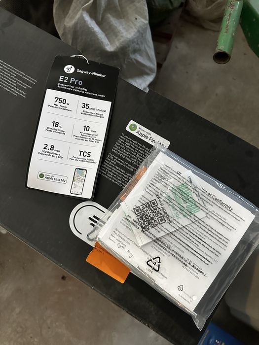 Продам Самокат NINEBOT e2 pro