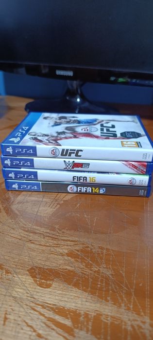 Jogos PS4 (usados mas em bom estado)