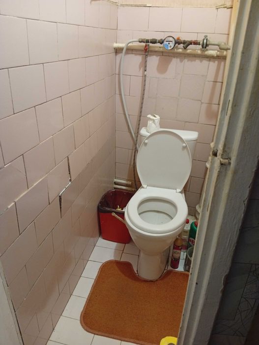 Судам в аренду 3 кімнатну квартиру . 4 поверх. Район жд