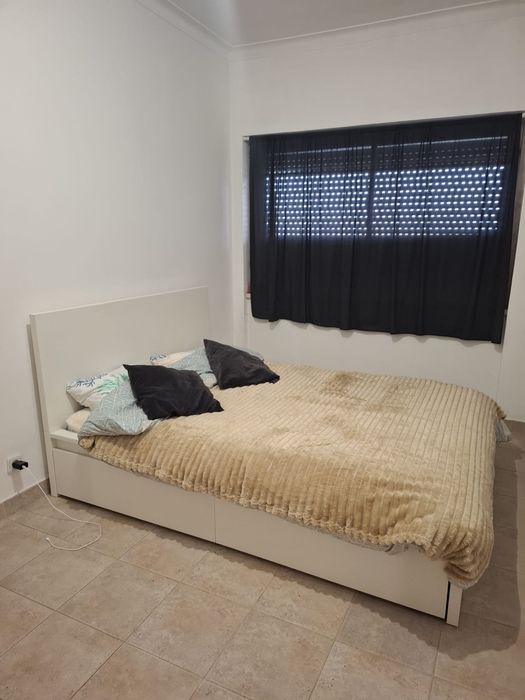 Quarto para arrendar