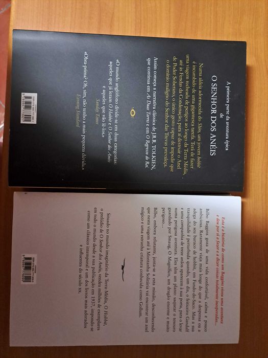 Livros "O Hobbit" e "A Irmandade do Anel" (Senhor dos Anéis, parte I)