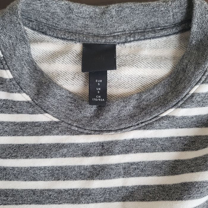 Lekko ocieplony sweterek, bluza męska , z długim rękawem.  Rozm. S