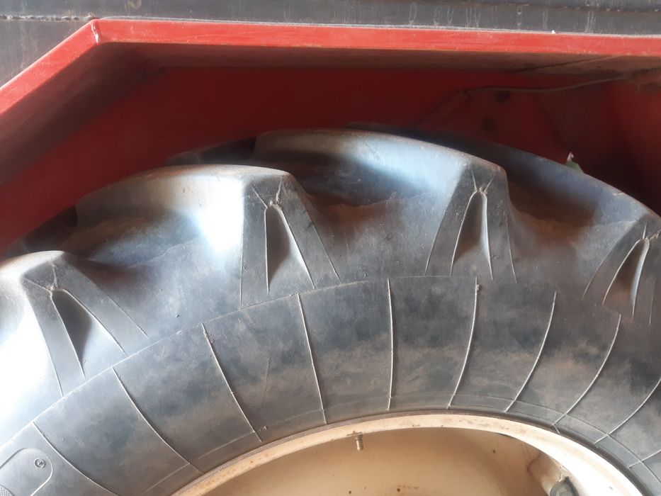 Sprzedam  Zetor 7711