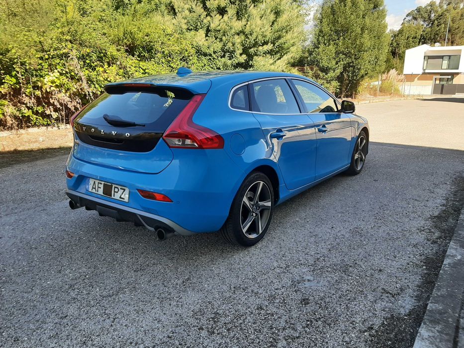 Volvo V40 1.6 D2 R-Design 2013