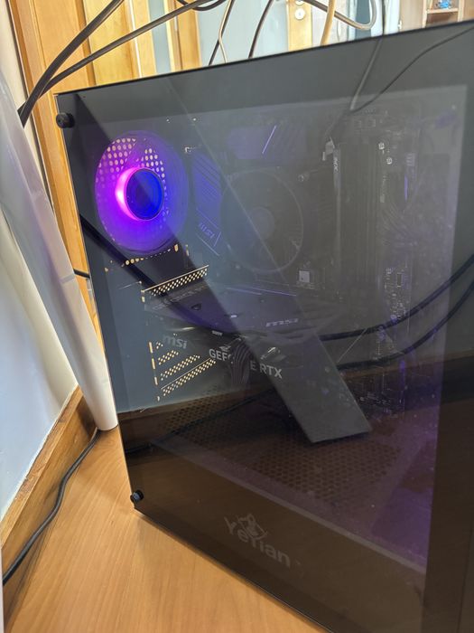 Computador gaming + monitor 144hz Asus