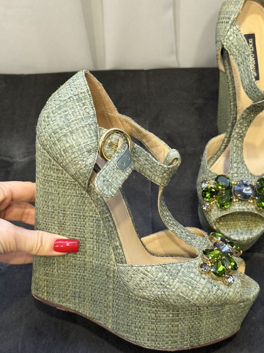 Босоножки танкетки Dolce & Gabbana