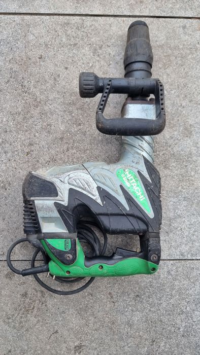 Młot sds max hitachi