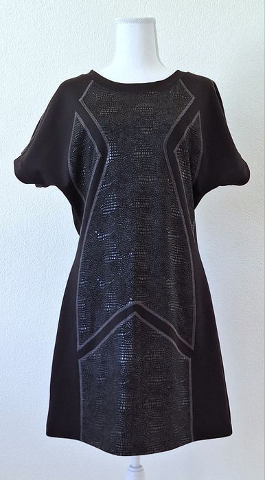 Vestido preto (Arruda)