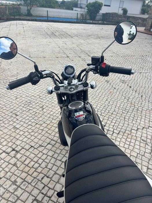 Honda monkey 125