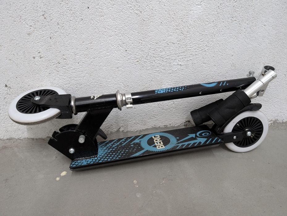 Trotinete criança ajustável