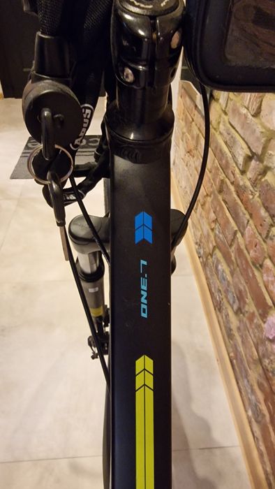 Rower Fuji Traverse one.7, rama 15"