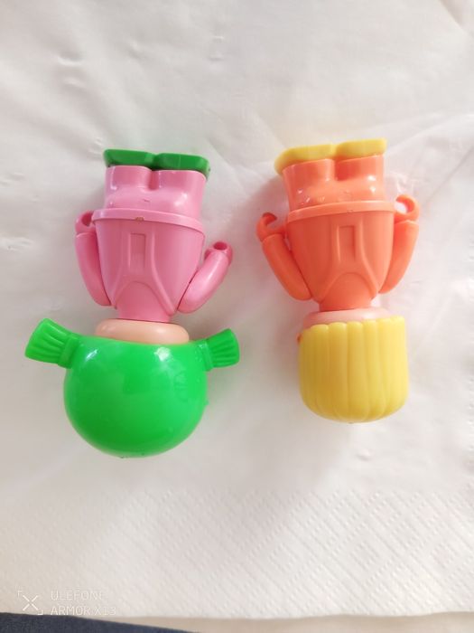 Dois bonecos Pinypom anos 90