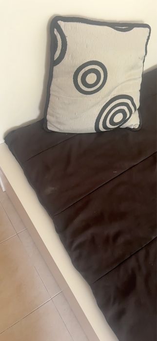 Cama de solteiro