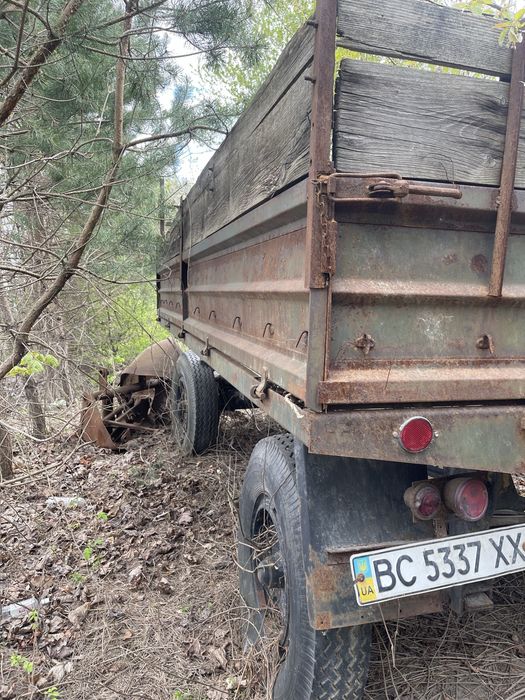 Причіп вантажний