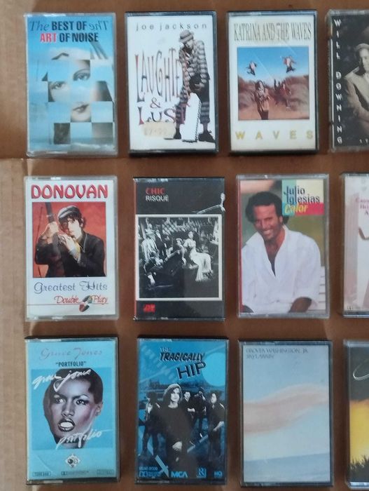 Várias Cassetes Antigas Internacionais #C04L02