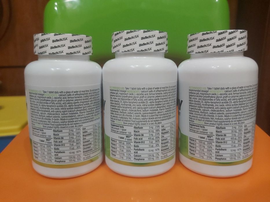 Комплекс вітамінів і мінералів One-a-Day BioTech USA