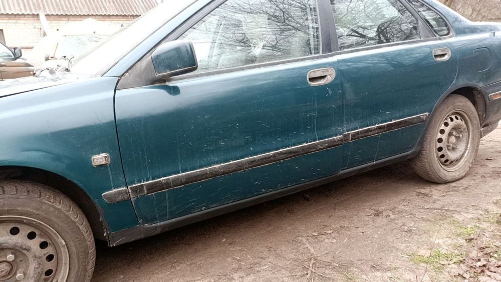 Volvo s40 1.8 бенз