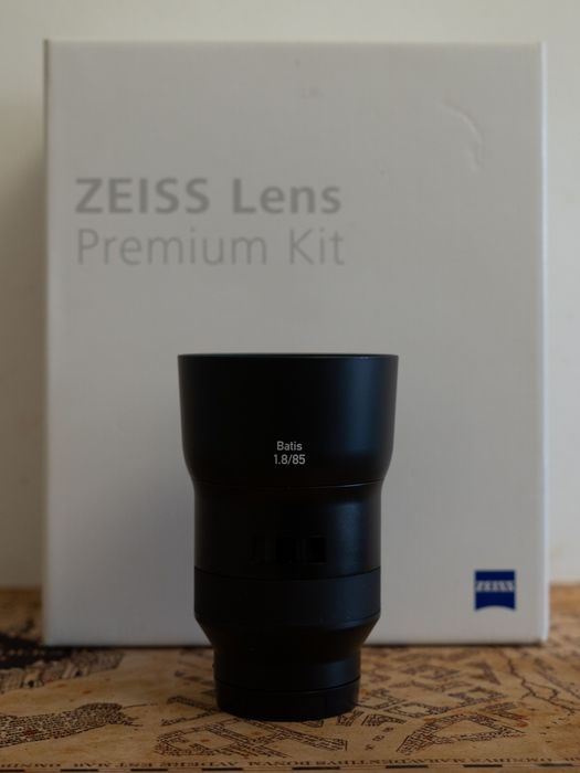 Zeiss Batis 85mm f1.8 [Premium Kit]