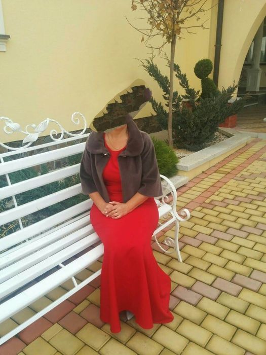 Плаття довге вечірнє