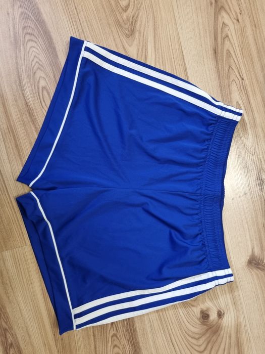 Spodenki Adidas M 38