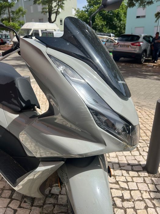 Pcx 2022 em ótimo estado