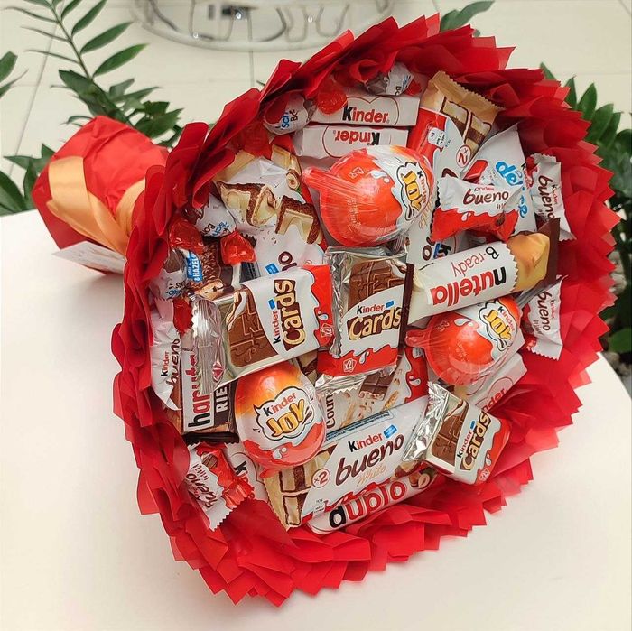 Słodki bukiet ze slodyczy Kinder. Prezent na Urodziny, Komunia, Ślub