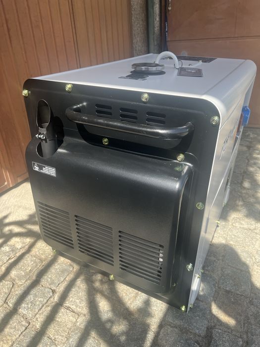 ITC POWER DG7800SE-T – Gerador Diesel Insonorizado Trifásico/Monofásico 7,9 kVA – 400/230 V