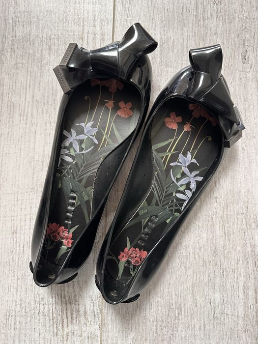 Резинові балетки Ted Baker