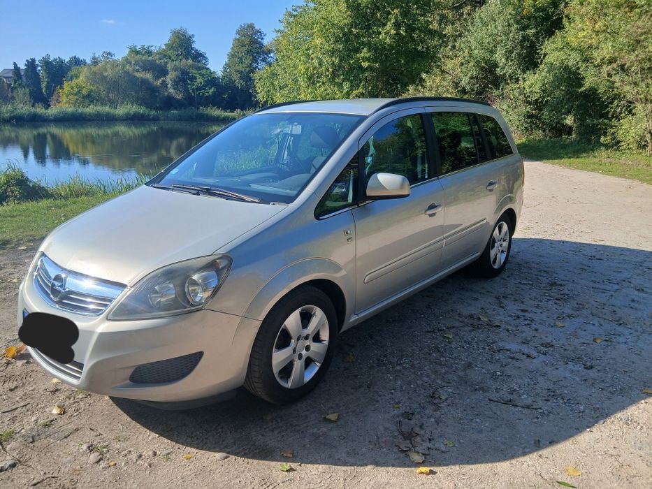 Opel Zafira  1.9cdti 120KM