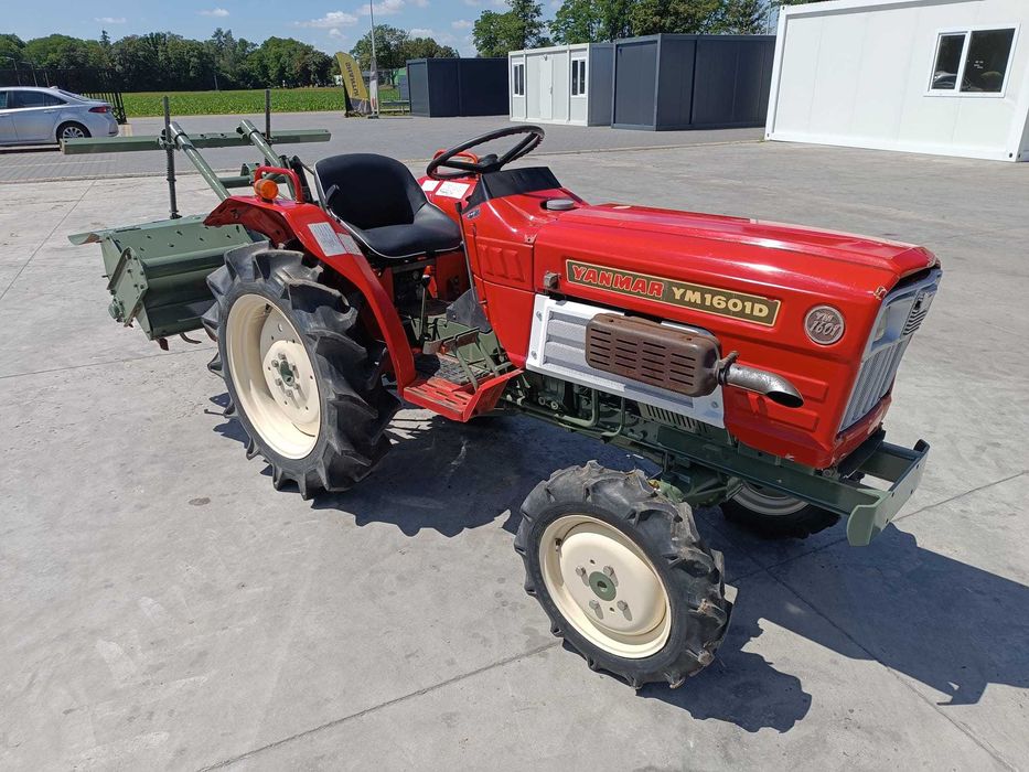 Minitraktorek YANMAR YM1601D 4x4 z glebogryzarką !! W pełni sprawny !!!