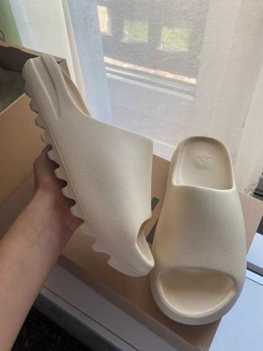 adidas Yeezy Slide Bone R.46