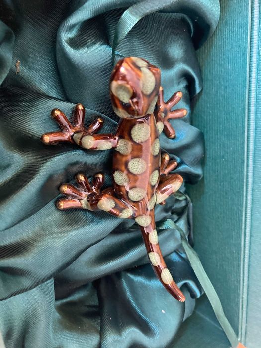 Статуэтка геккона работа Lino Pinelli Оригинал в пенале Фарфор Ящерица