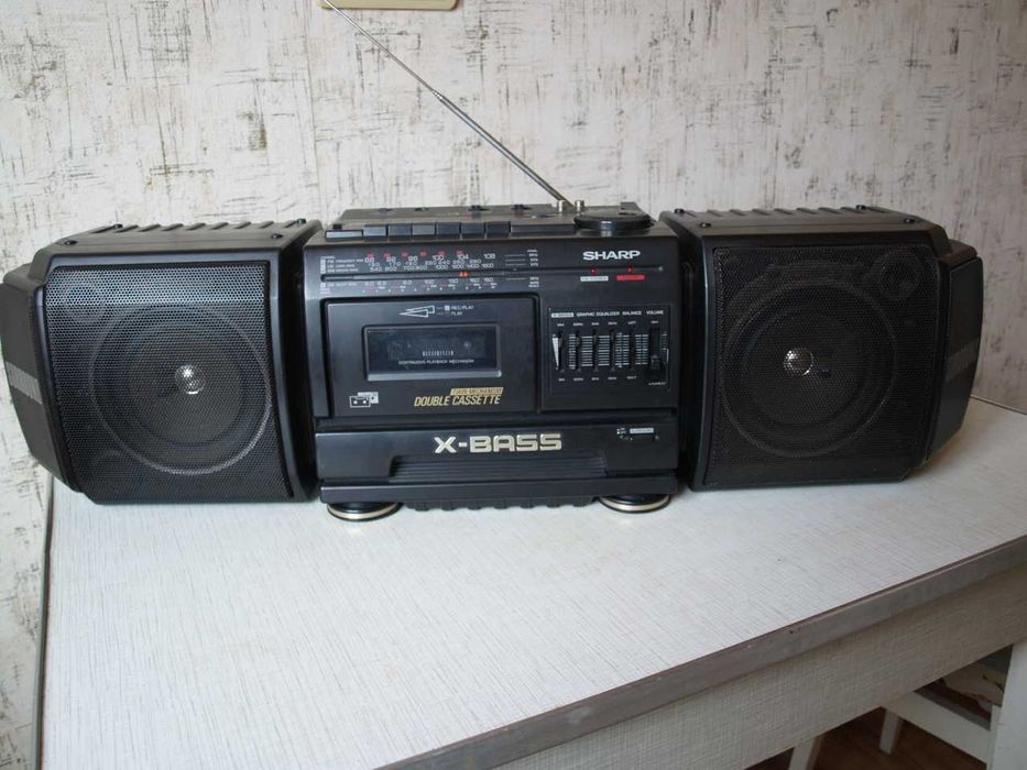 Продам супермагнітолу 90-х SHARP WF - T 380