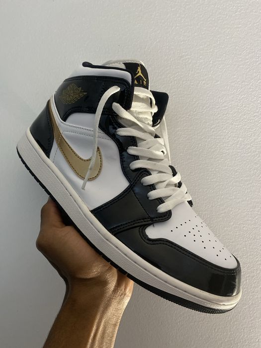 Modelo: Air Jordan 1 Mid *