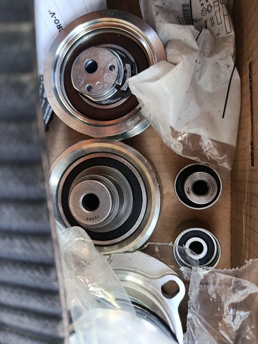 distribuição SEAT 6k2 bomba água gates