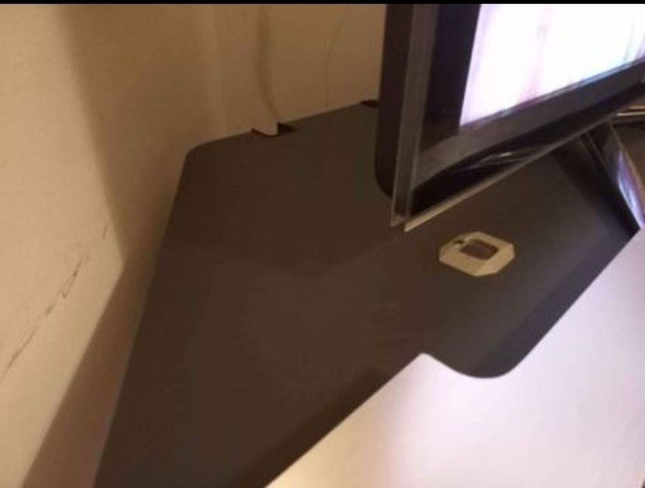 Mesa para televisão