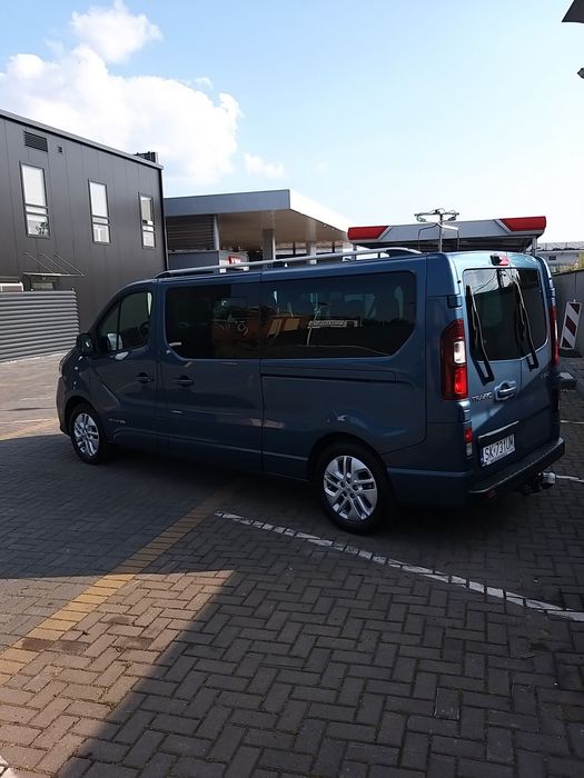 Wynajem bus 9 os Renault Trafic