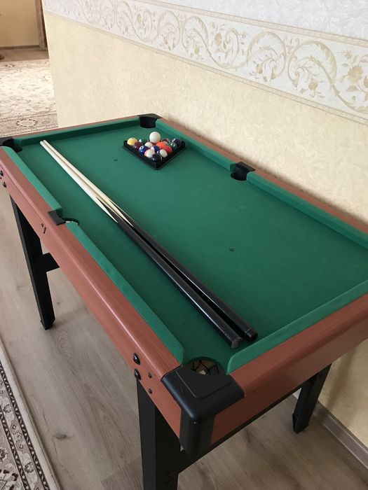 Біл’ярд для квартири/Бильярд