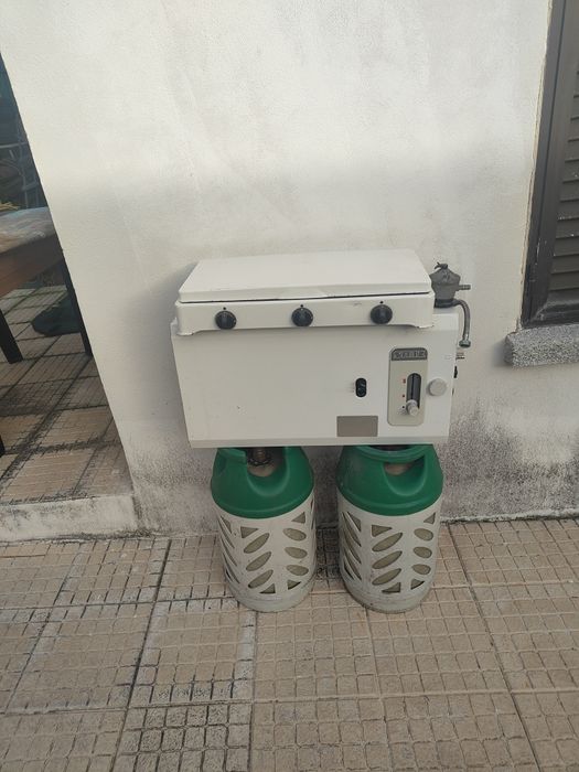 Fugao e esquentador mais botijas