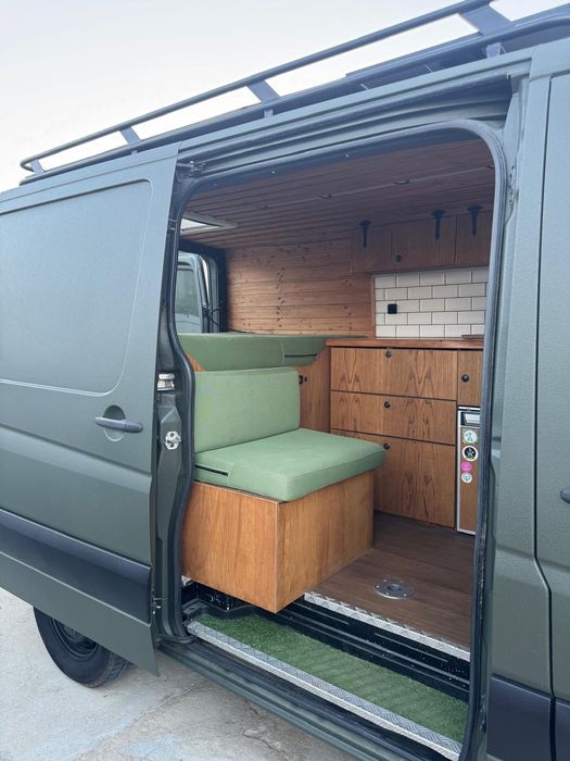 Mercedes sprinter