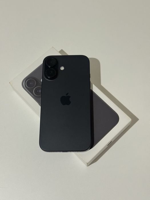 iPhone 16 c/ garantia e capas