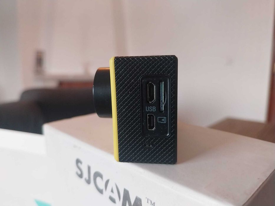 SJCAM SJ5000 + cartão memória + acessórios + arnês (kit completo)