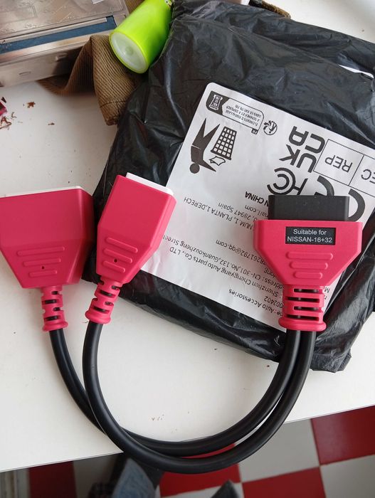 Cabo bypass Renault/Nissan para abrir Gateway